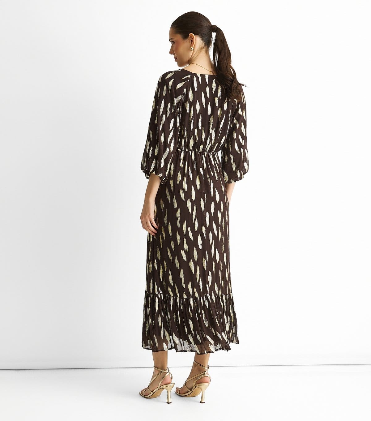 Gini London Women's Black Patterned Gathered Hem Midi Dress Gini London New Look - 4