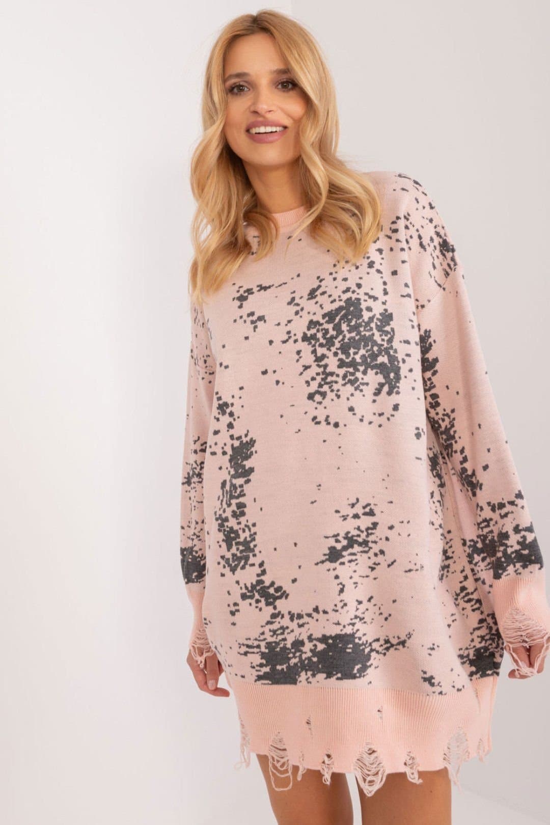 Love Lace Love Lace Women's Longline Oversize Acrylic Wool Sweater in Pink