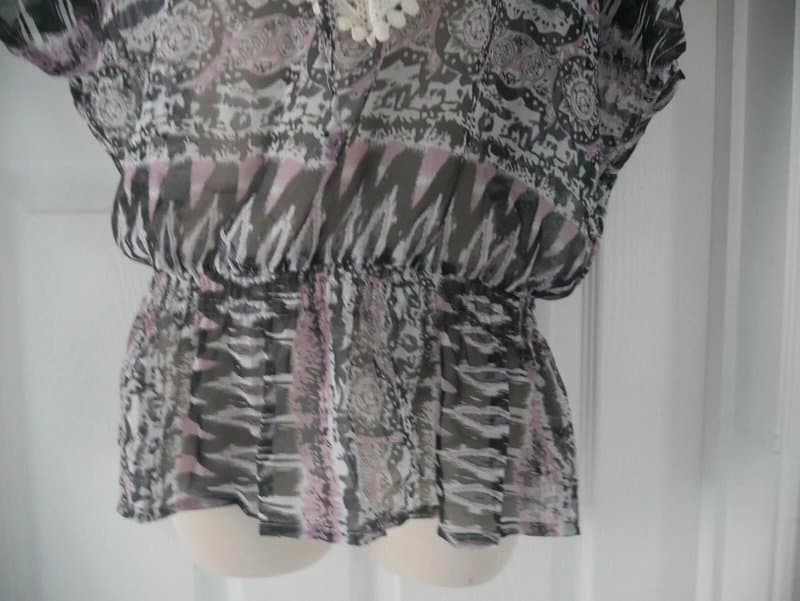 Carbon Carbon Blouse Ladies Size 16 Purple Aztec Crochet Neck Chiffon Top Summer BNWT