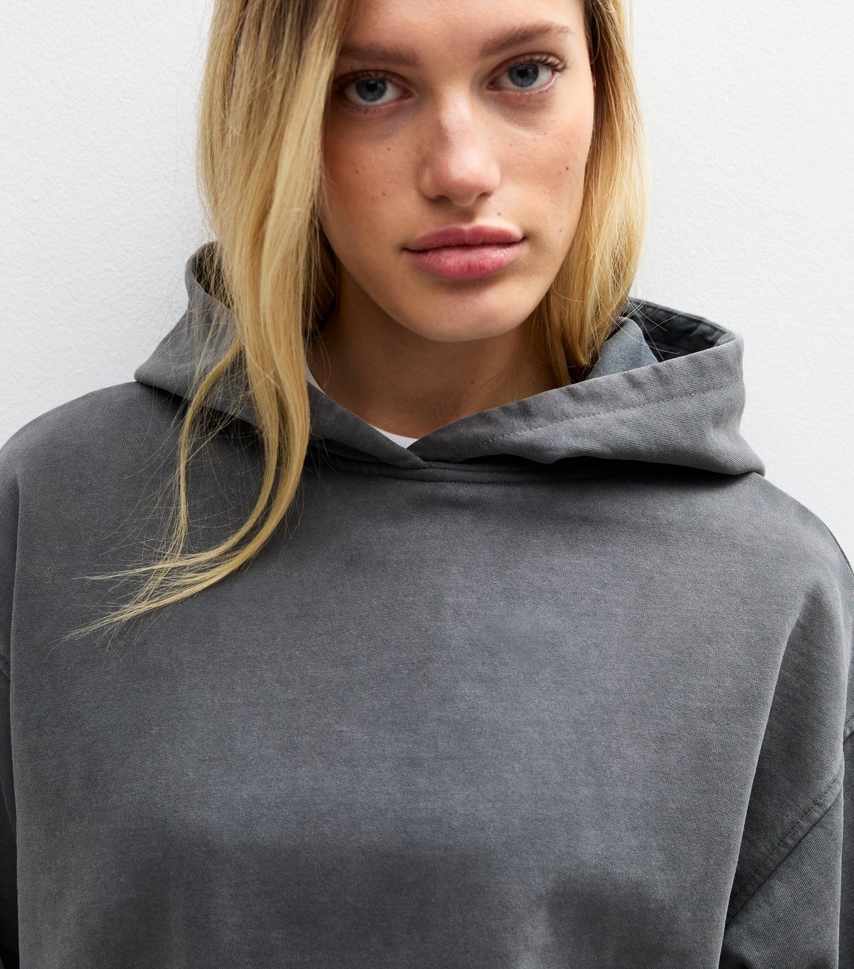 New Look Women's Grey Acid Wash Pullover Hoodie New Look - 3