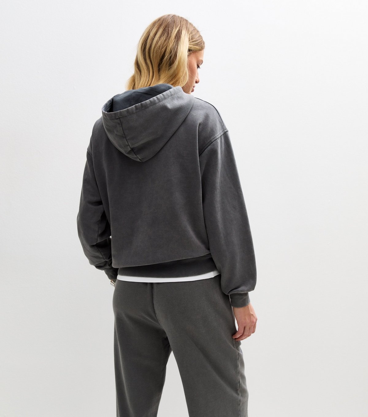 New Look Women's Grey Acid Wash Pullover Hoodie New Look - 4