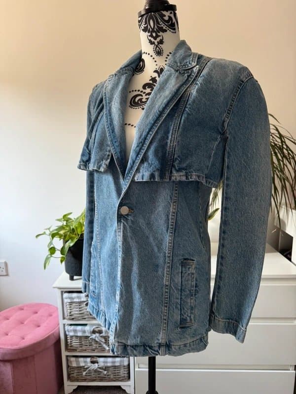 Bershka Bershka 2 in 1 denim bolero and waistcoat  size XS