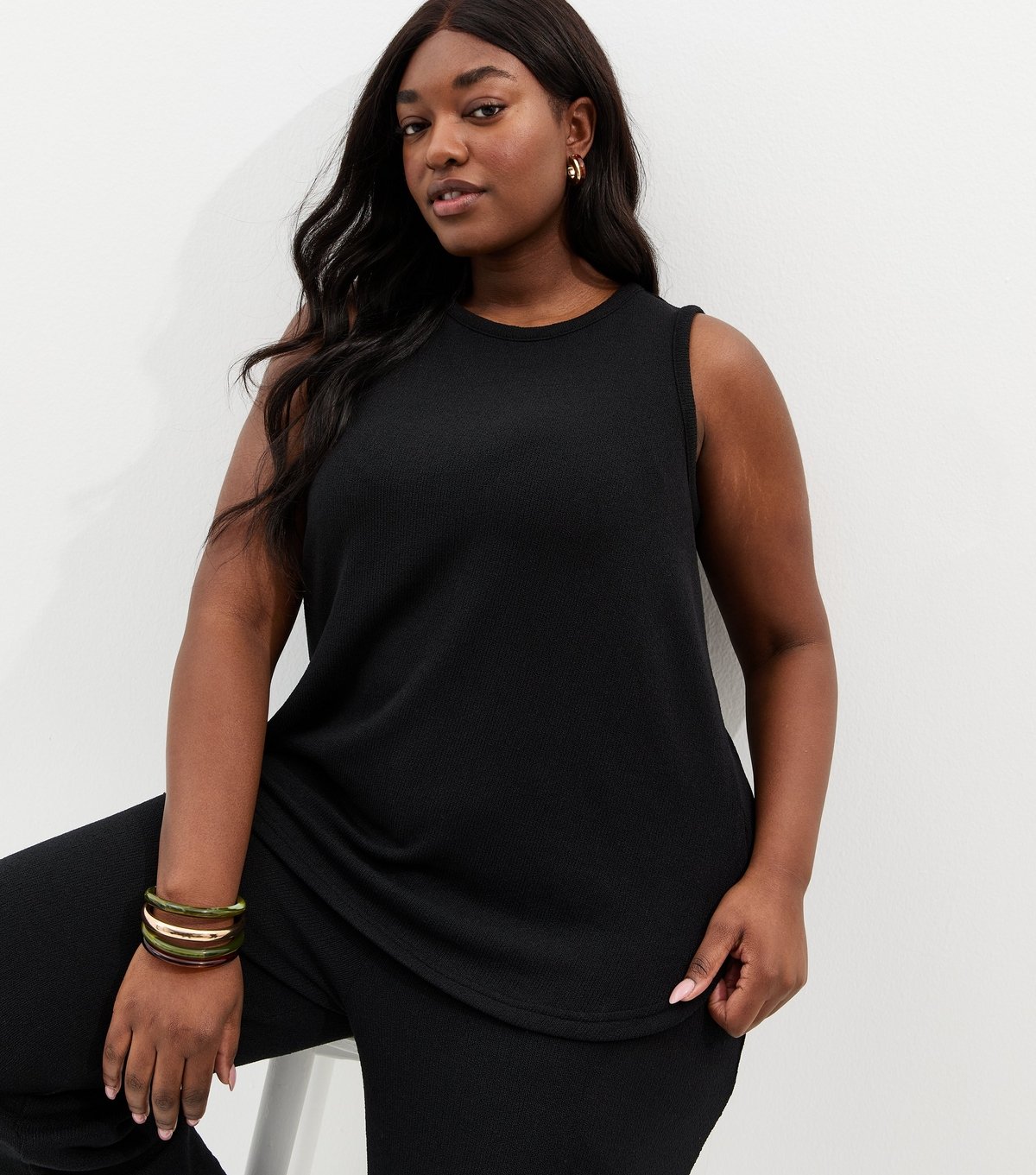 New Look Women's Plus Size Black Textured Longline Vest Curves New Look - 2