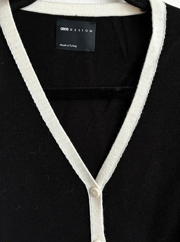 ASOS ASOS knitted longline waistcoat sleeveless cardigan in black and cream XS - 1