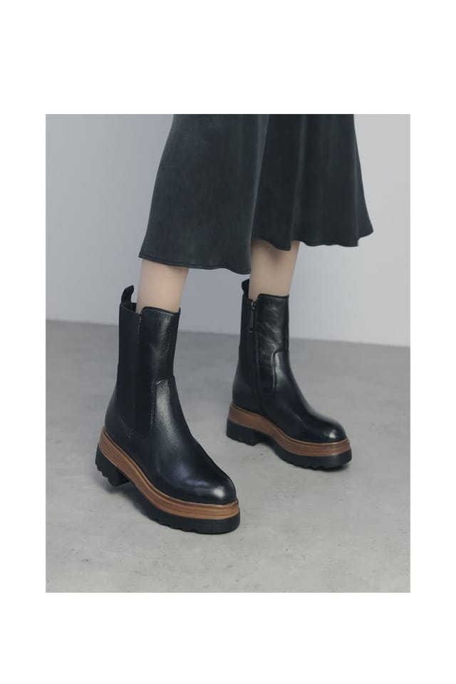 Moda In Pelle Moda In Pelle Women's 'Omri' Leather Ankle Boots in Black - 2