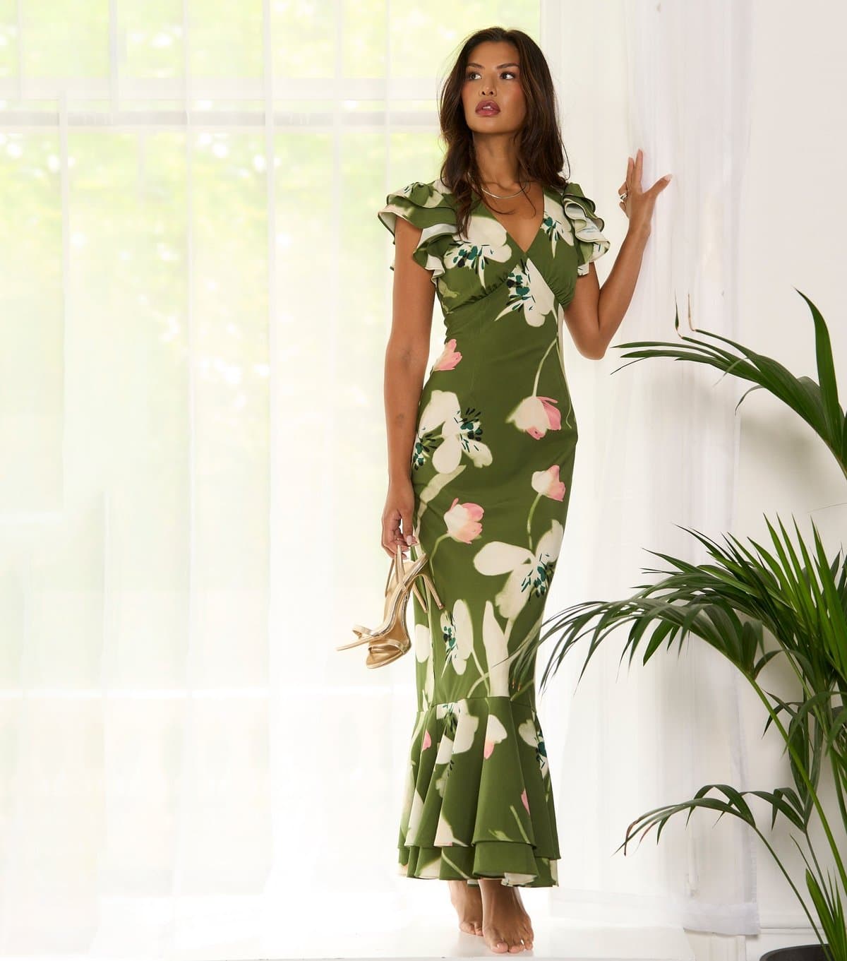 Gini London Women's Green Floral Print Maxi Dress Gini London New Look