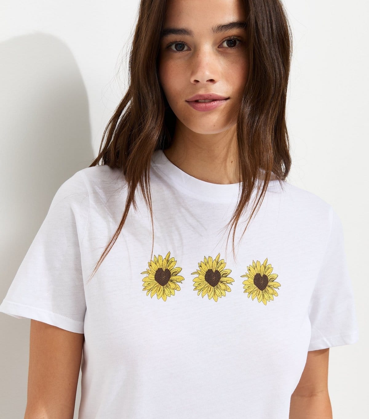 New Look White Cotton Sunflower Print Relaxed T-Shirt