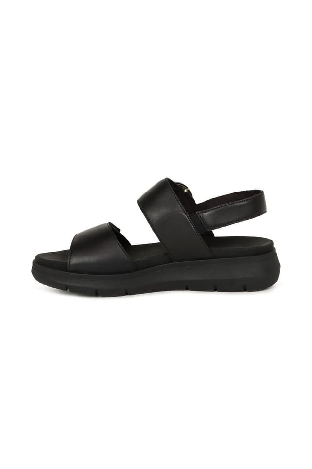Remonte Remonte Women's 'Emmie' Sandals in Black - 2