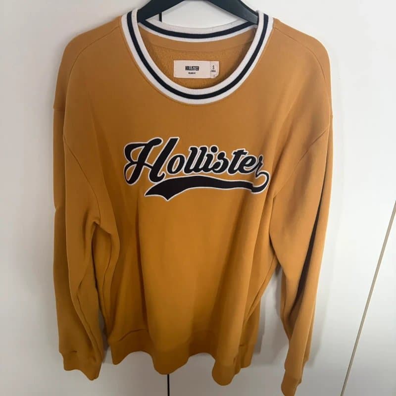 Hollister Men’s Hollister mustard jumper