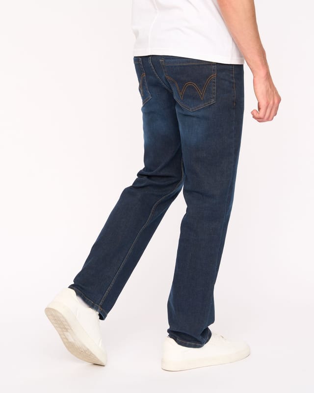 Duck&Cover Duck&Cover Men's Elix Regular Straight Leg Comfort Stretch Denim Jeans in Dark Blue - 2