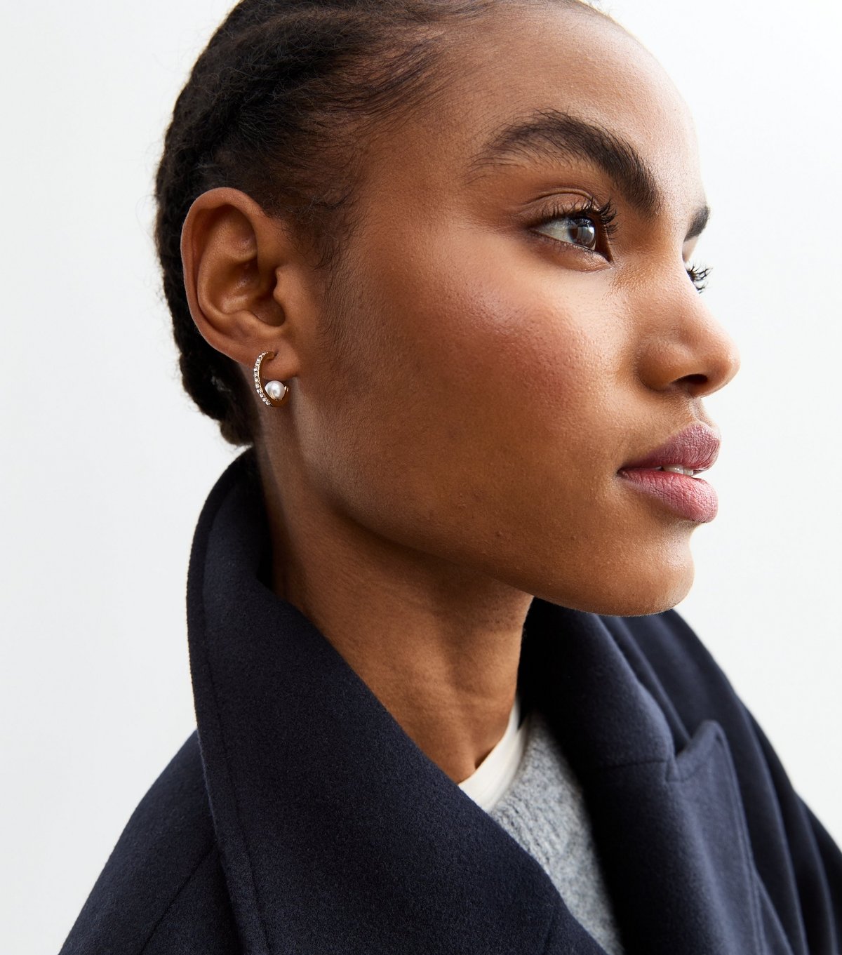 New Look 18ct Gold Plated Faux Pearl And Diamanté Hoop Earrings New Look - 2