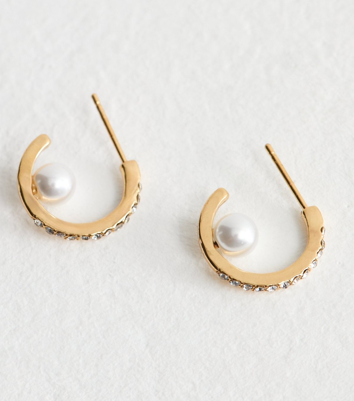 New Look 18ct Gold Plated Faux Pearl And Diamanté Hoop Earrings New Look - 4