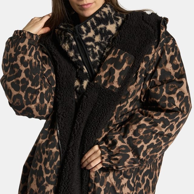 OHS OHS Women's 2 Piece Leopard Print Changing Robe & Half-Zip Teddy Fleece Co-Ord Set in Natural - 2