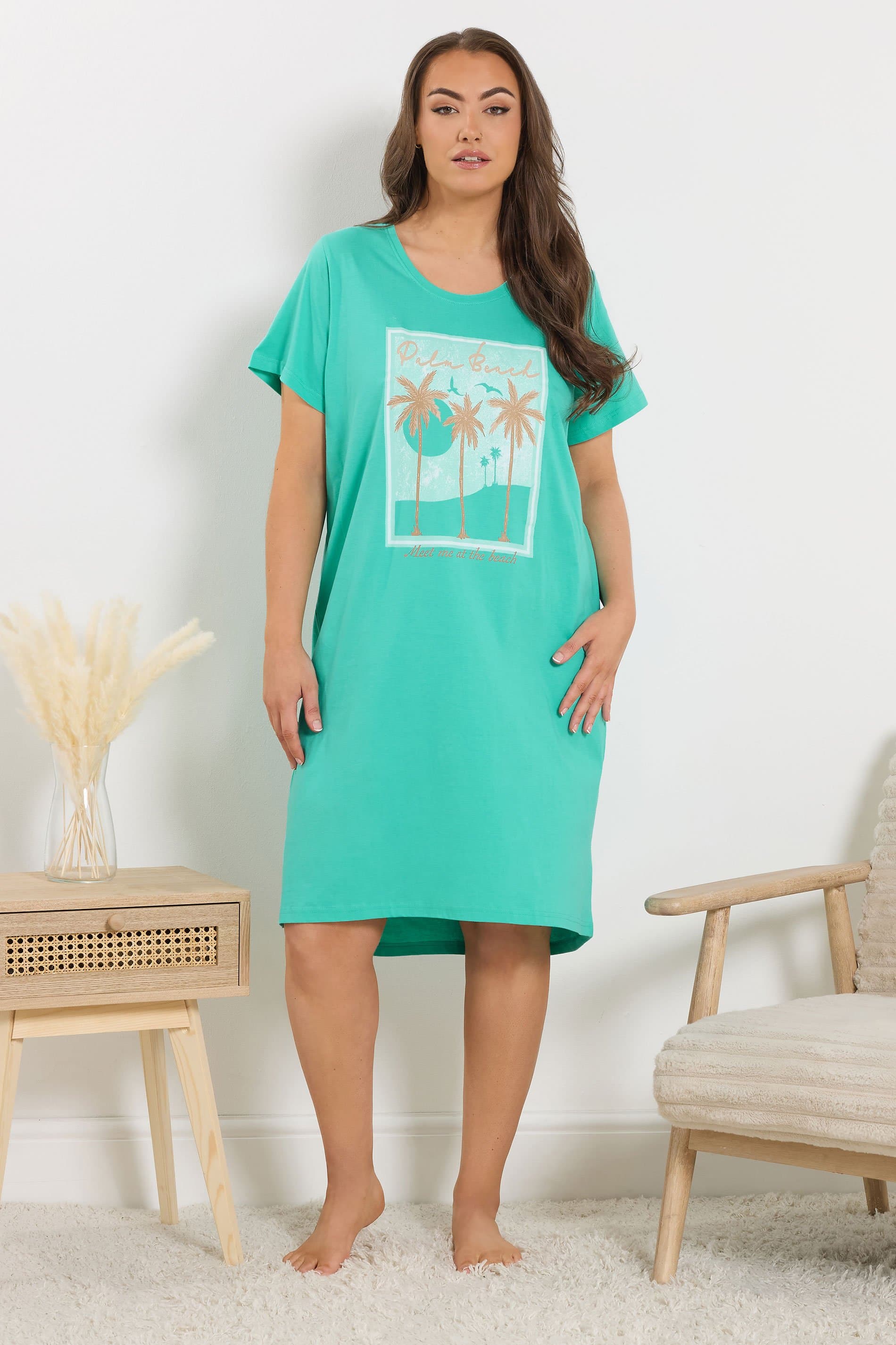 Yours Plus Size Green 'Palm Beach' Sleep Tee Nightdress