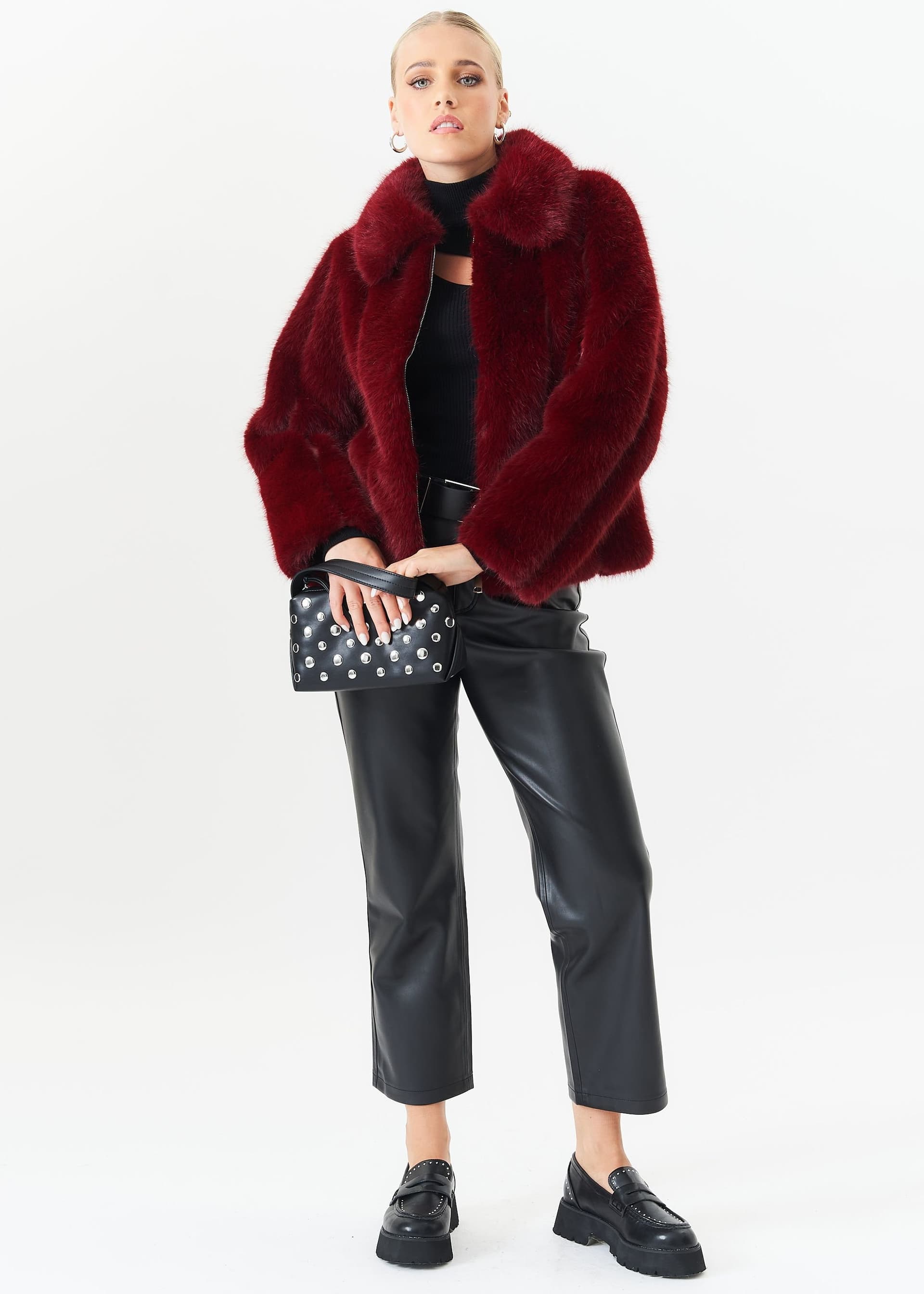Gini London Gini London Women's Burgundy Zip Front Faux Fur Short Jacket