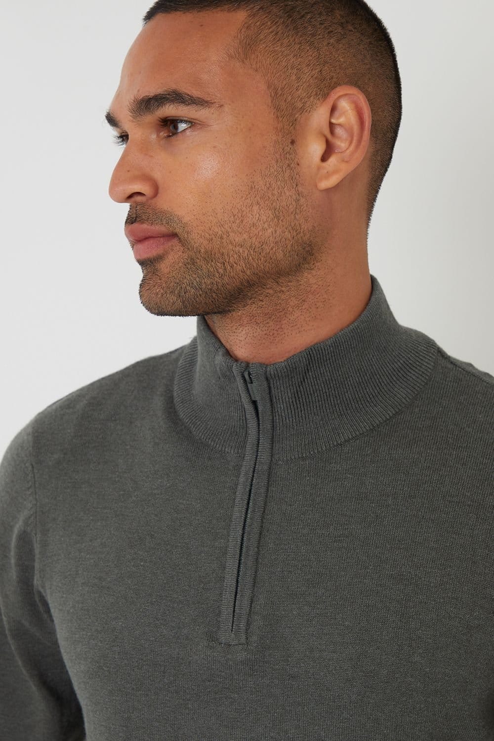 Threadbare Threadbare Men's Funnel Neck Quarter Zip Knitted Jumper in Green - 4