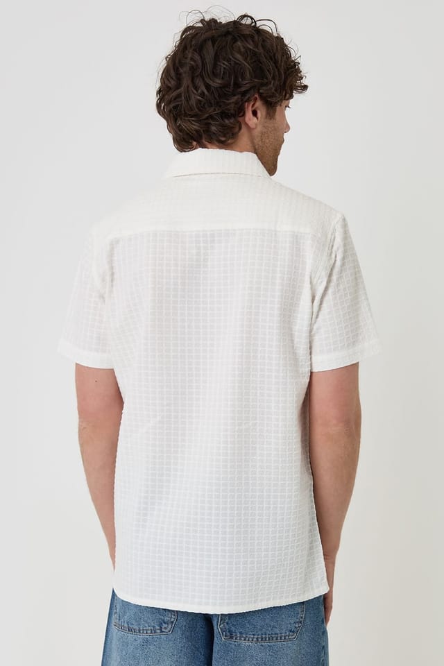 Threadbare Threadbare Men's Textured Cotton Short Sleeve Shirt in Natural - 2