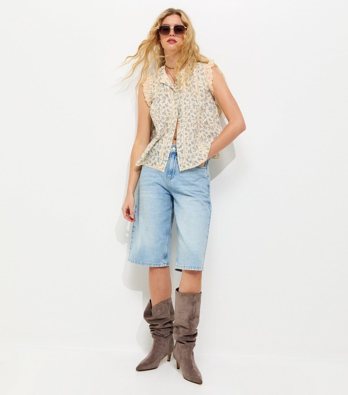 New Look Blue Floral Print Lace Trim Pleated Blouse
