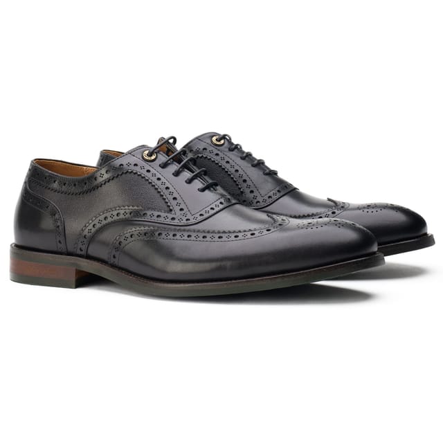 Simon Carter SIMON CARTER Men's Diplodocus Brogue Shoes in Black - 2