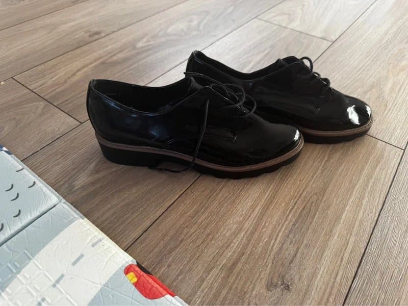 New Look New look brogue size 6 worn once