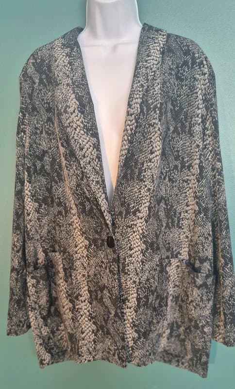 American Vintage Vintage 90s Kensington Square Snake Print Blazer Jacket Oversized Monochrome Large