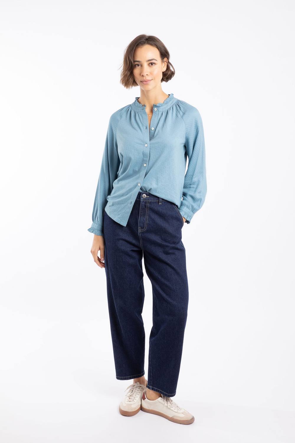 Weird Fish Weird Fish Women's Beryl Barrell Jeans in Dark Blue - 3