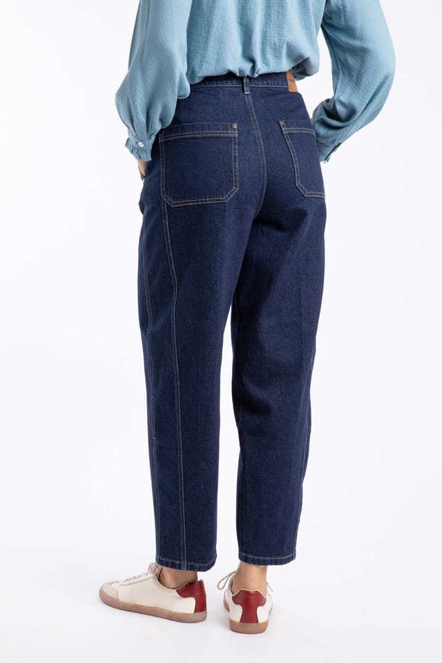 Weird Fish Weird Fish Women's Beryl Barrell Jeans in Dark Blue - 3