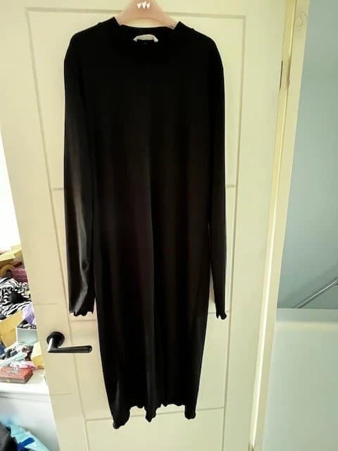 H&M H&M Black Long Sleeve Midi Dress – Size XL 16 Minimal / Bodycon