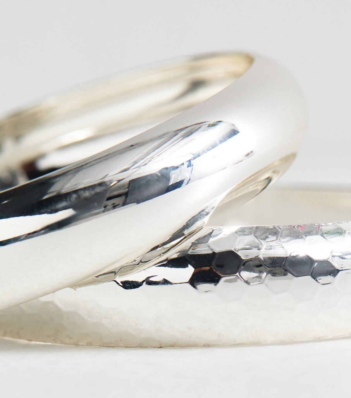 New Look Pack of 2 Silver Tone Chunky Bangles New Look - 4