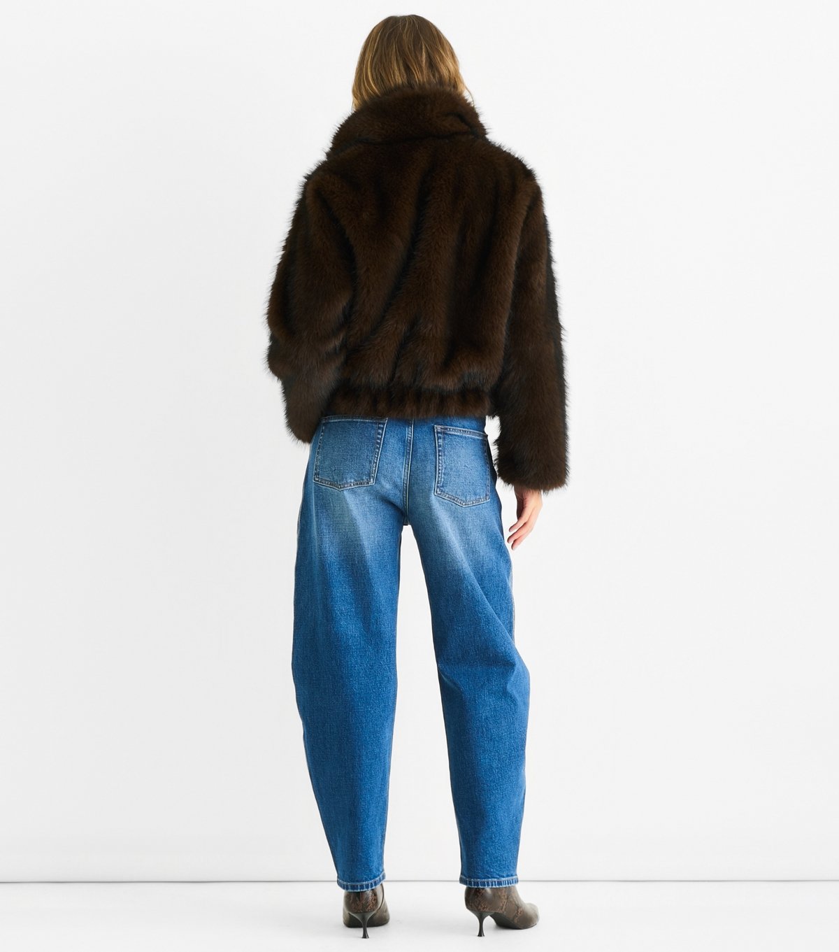 Gini London Women's Mid Brown Short Faux Fur Jacket Gini London New Look - 4