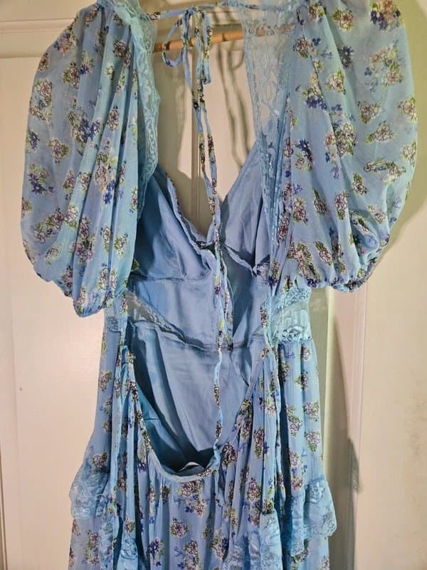 ASOS Design ASOS Design open back lace insert midi tea dress in blue ditsy floral