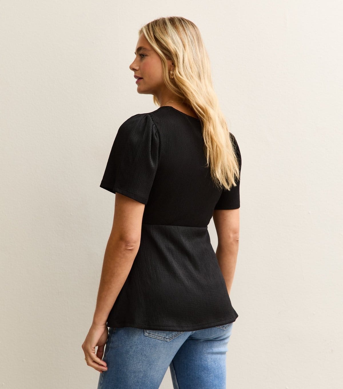 New Look Women's Maternity Black Textured Jersey Half Moon Waist Top New Look - 4