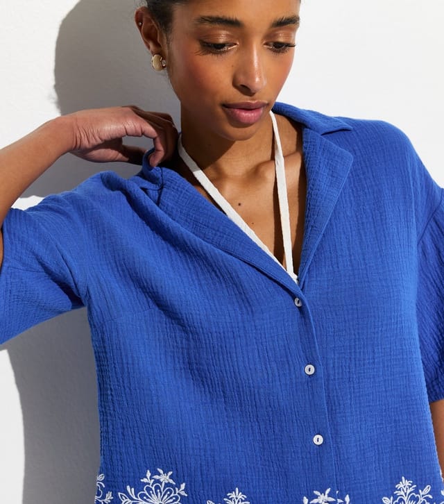 New Look Women's Blue Embroidered Beach Shirt New Look - 3