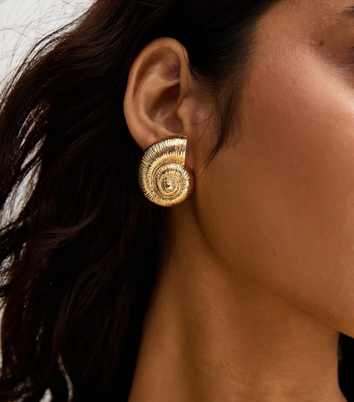 New Look Gold Tone Swirly Shell Stud Earrings New Look