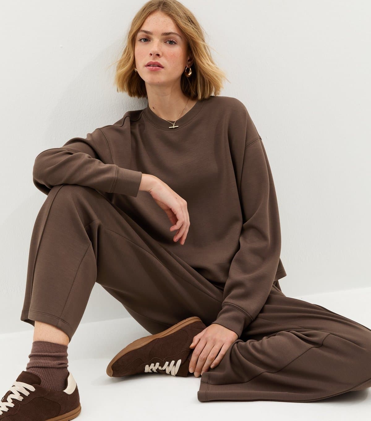 New Look Women's Premium Mid Brown Sweatshirt New Look