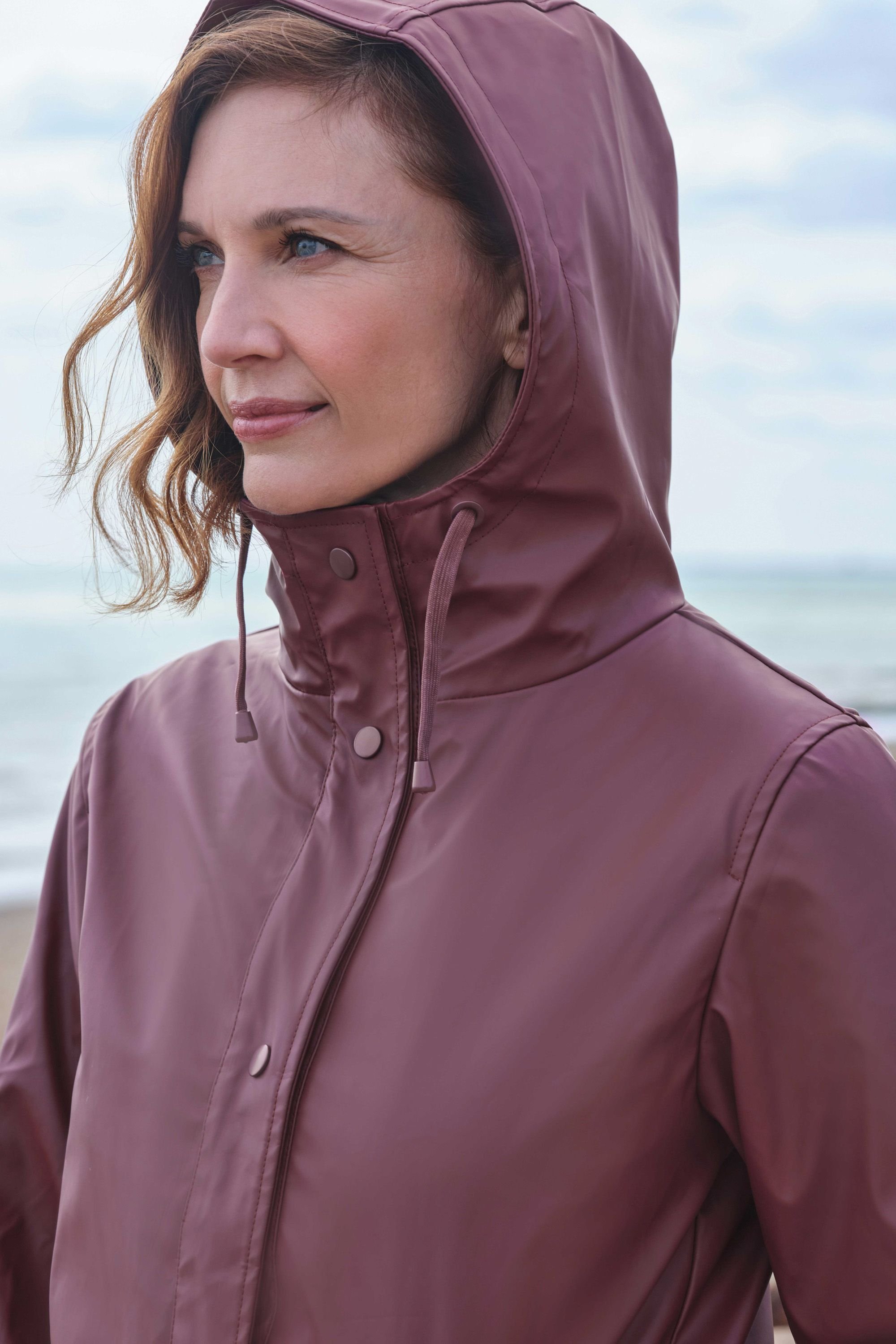 WoolOvers WoolOvers Women's Aldeburgh 3 In 1 Coat in Burgundy - 2