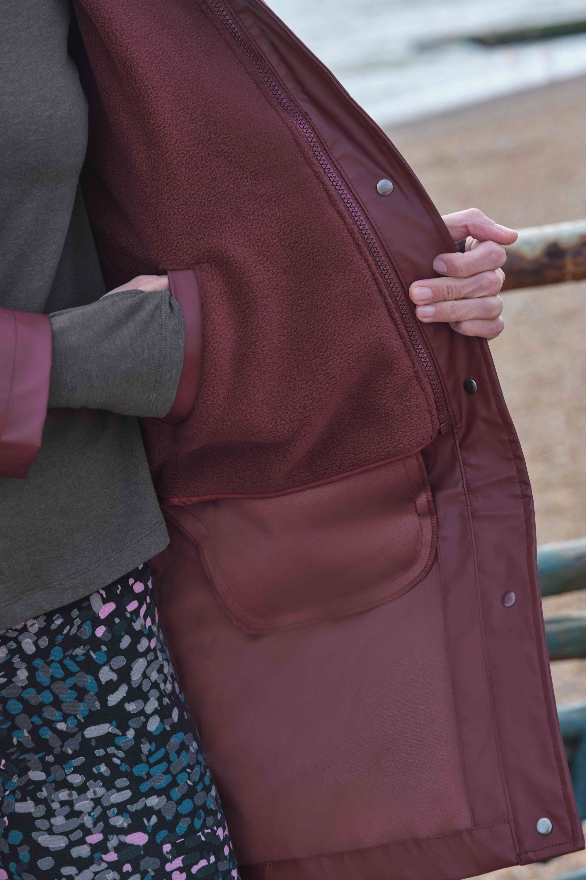 WoolOvers WoolOvers Women's Aldeburgh 3 In 1 Coat in Burgundy - 4