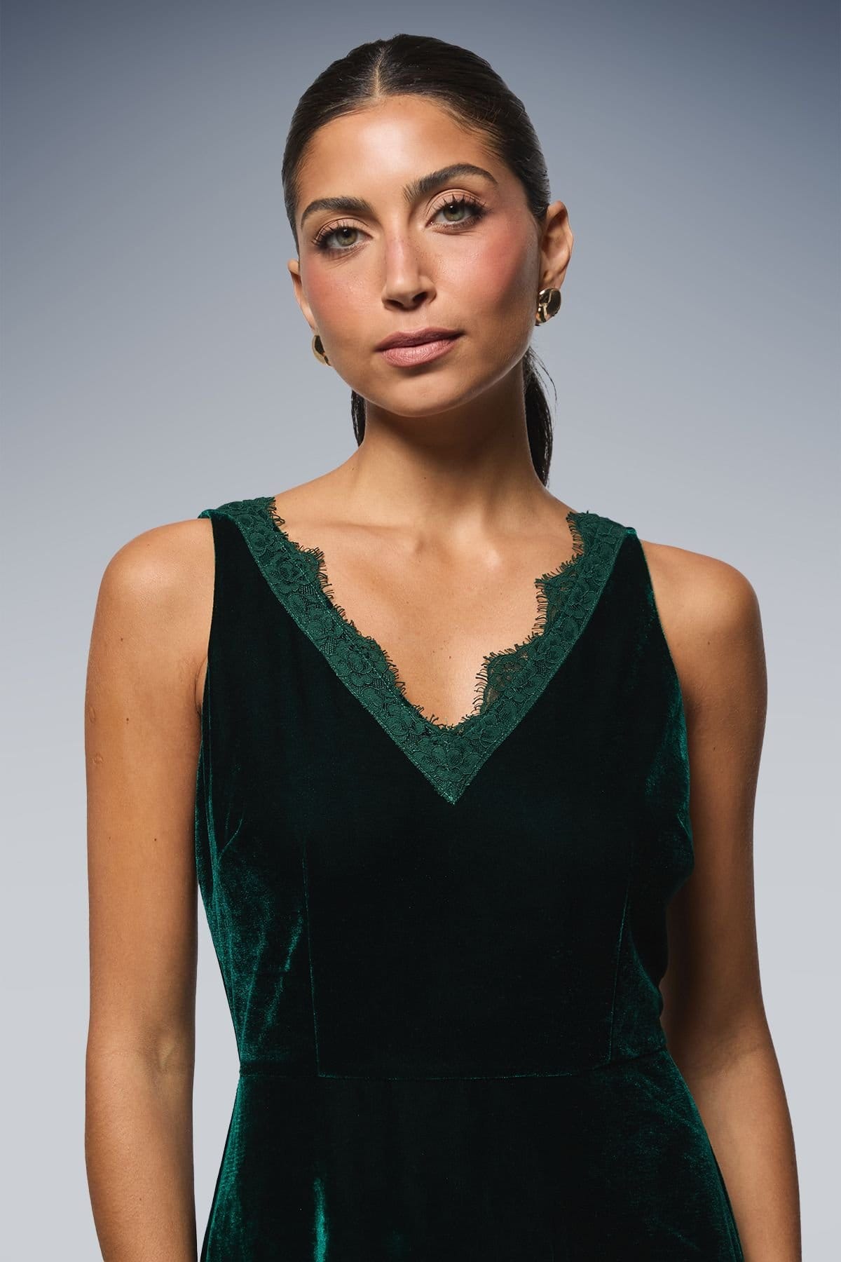 Wallis Wallis Women's Velvet Lace Insert Midi Dress in Emerald - 4