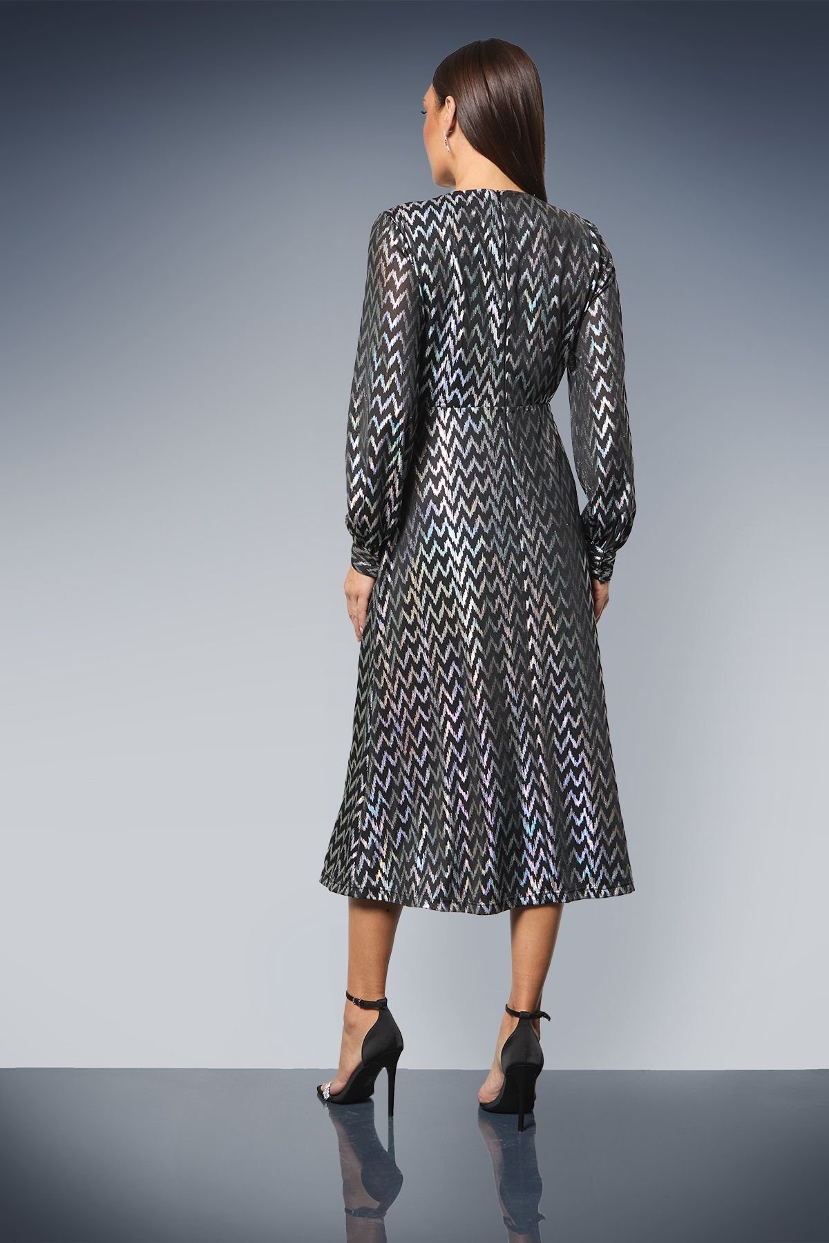 Principles Principles Women's Keyhole Detail Ruched Front Metallic Detail Jersey Midi Dress in Black - 3