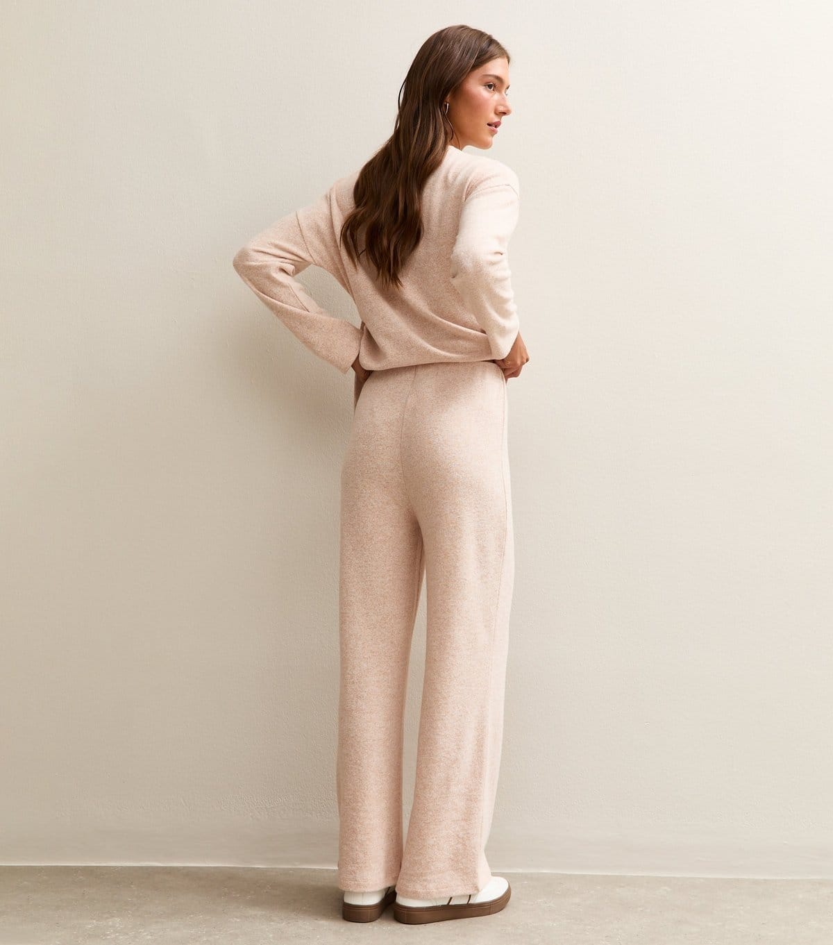 New Look Women's Light Pink Soft Touch Wide Leg Trousers New Look - 4