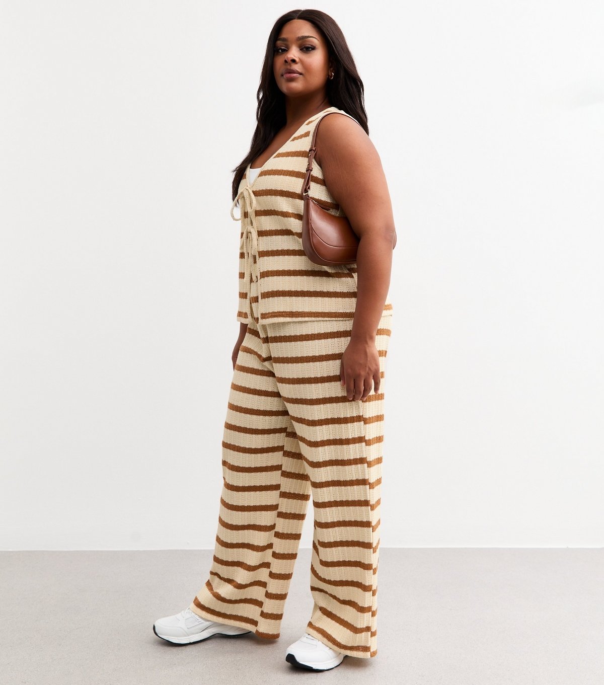 New Look Women's Plus Size Cream Textured Striped Trousers Curves New Look - 3