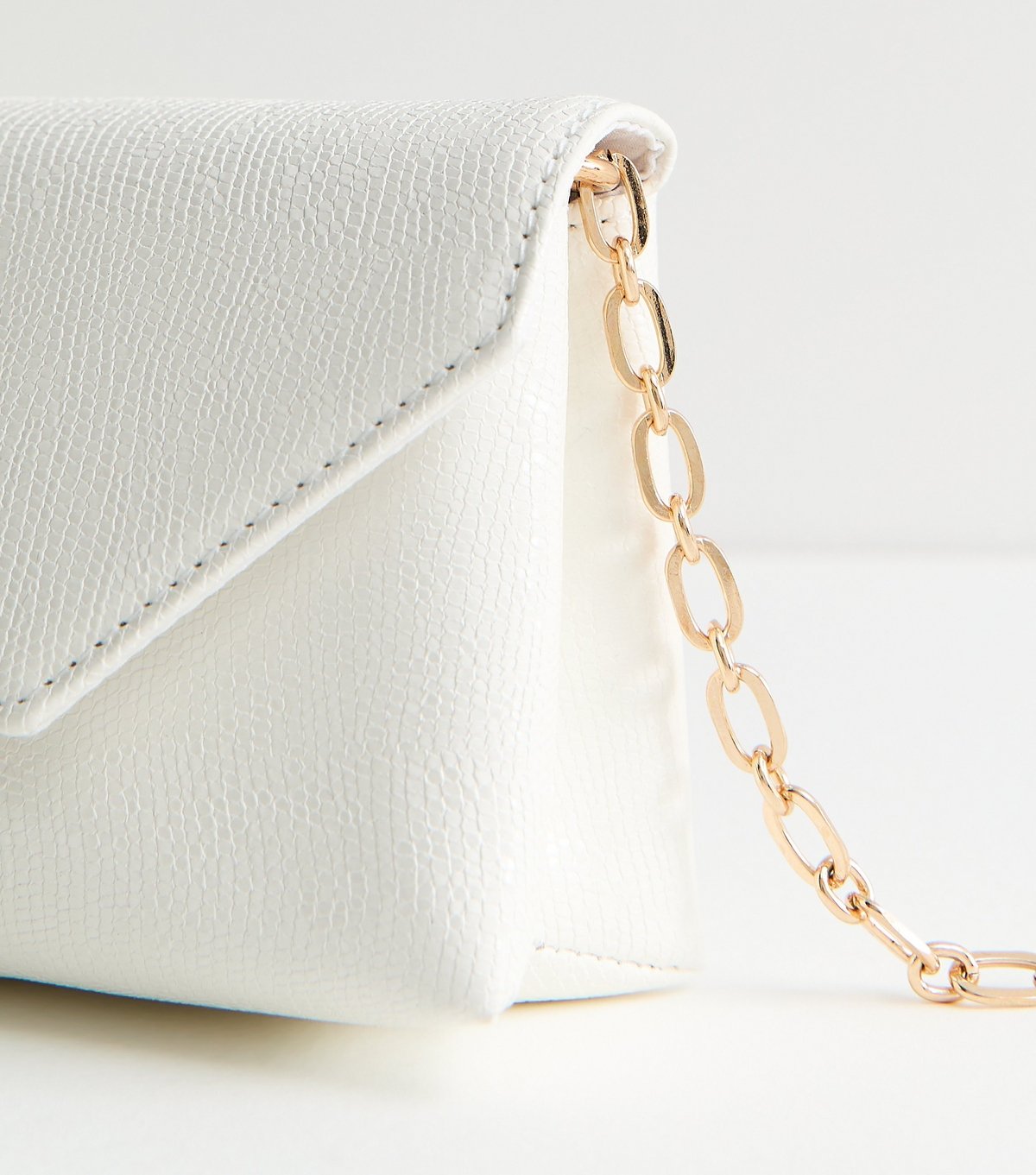 New Look White Lizard Effect Faux Leather Clutch New Look - 3