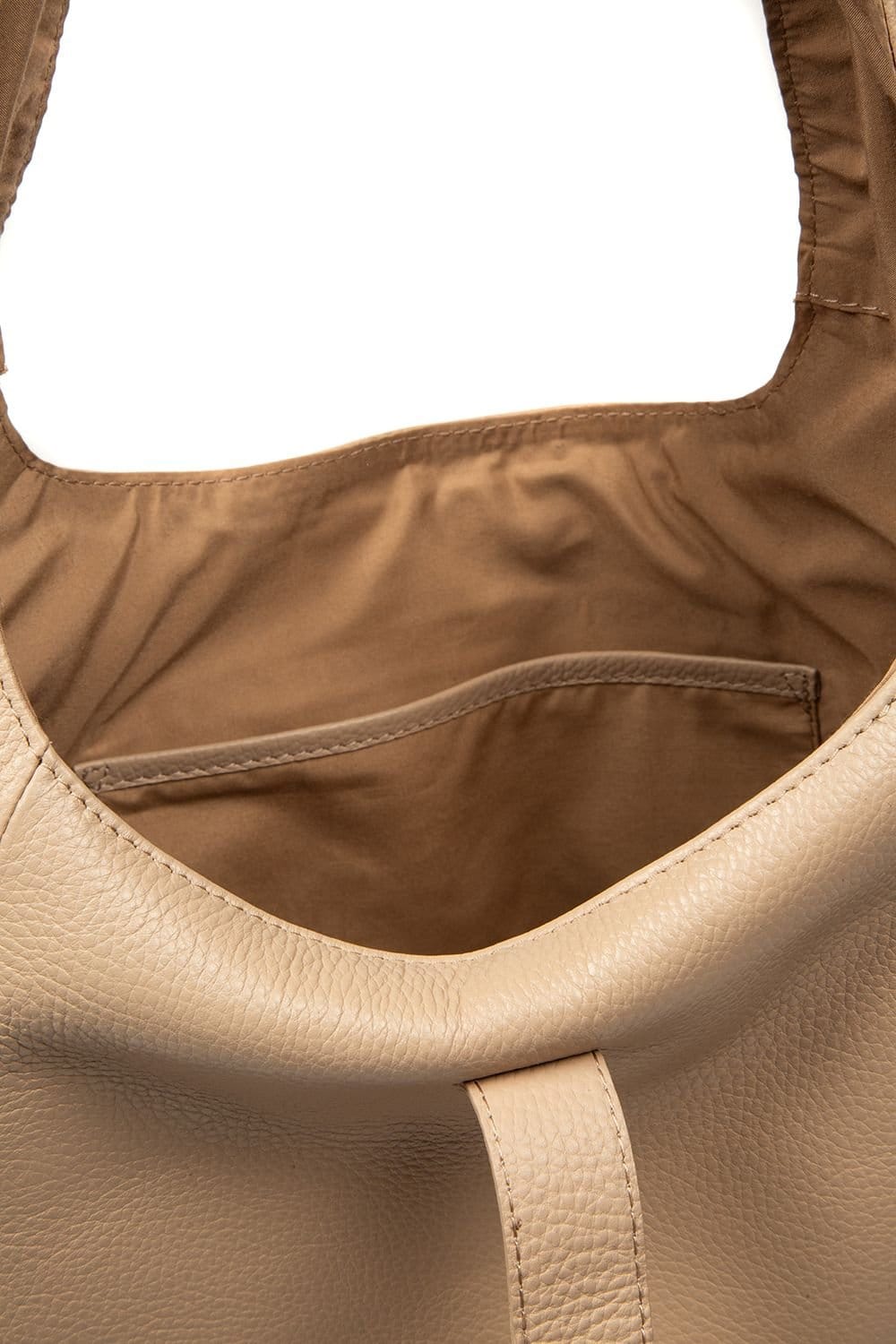 Pure Luxuries London Pure Luxuries London Women's 'Grace' Leather Shoulder Bag in Beige - 4