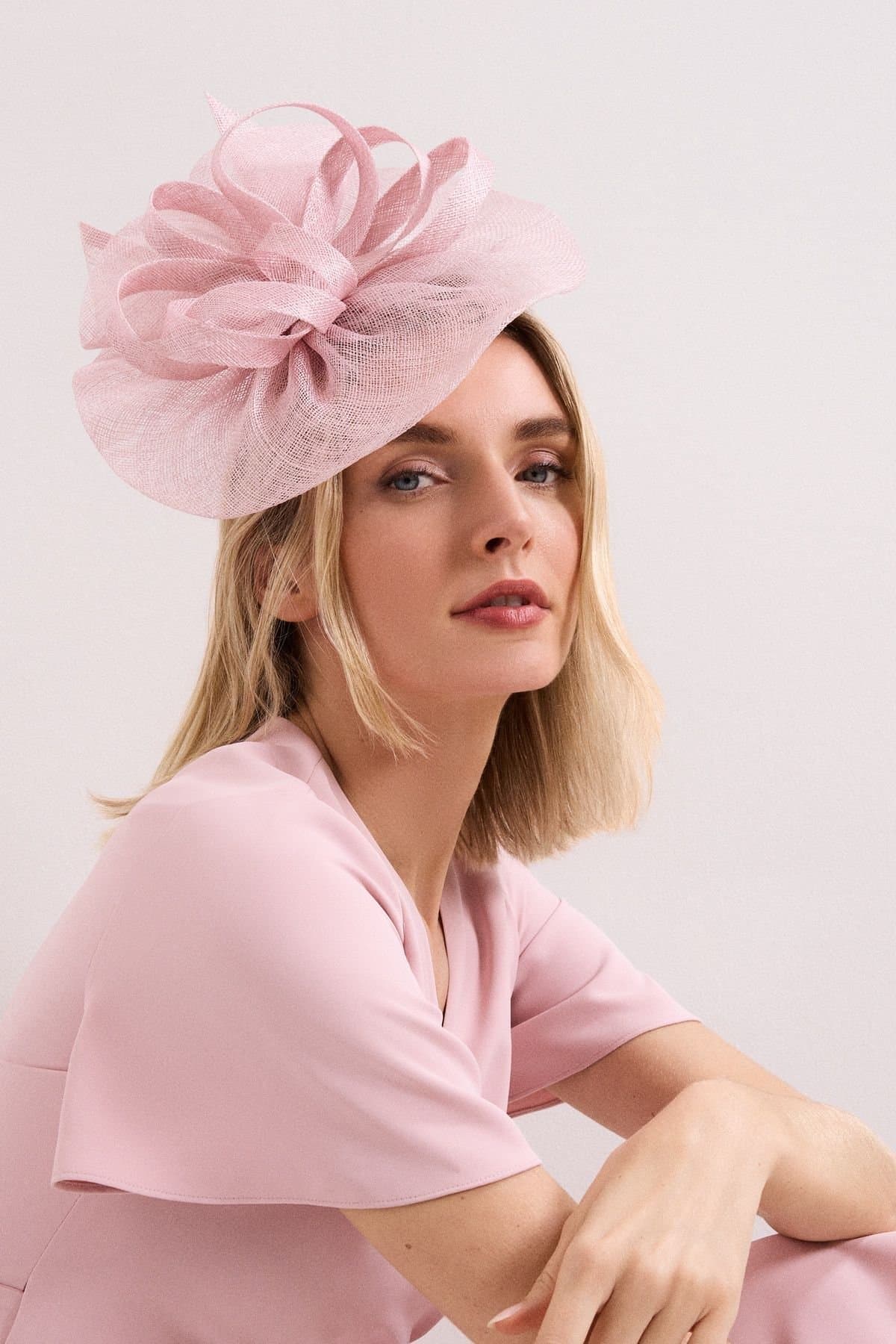 Phase Eight Phase Eight Dusty Pink Twist Detail Fascinator