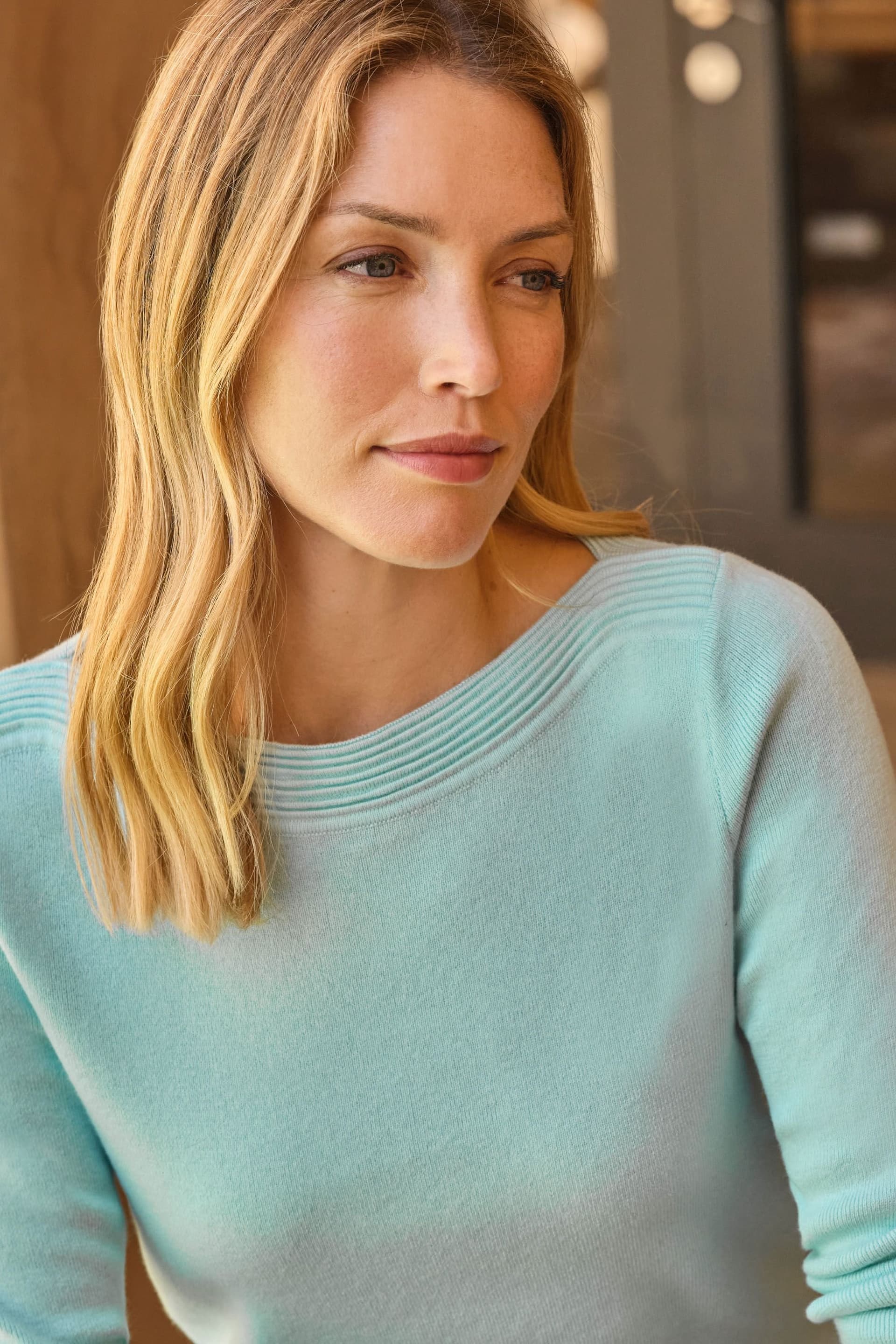 WoolOvers WoolOvers Women's Boat Neck Jumper in Light Green