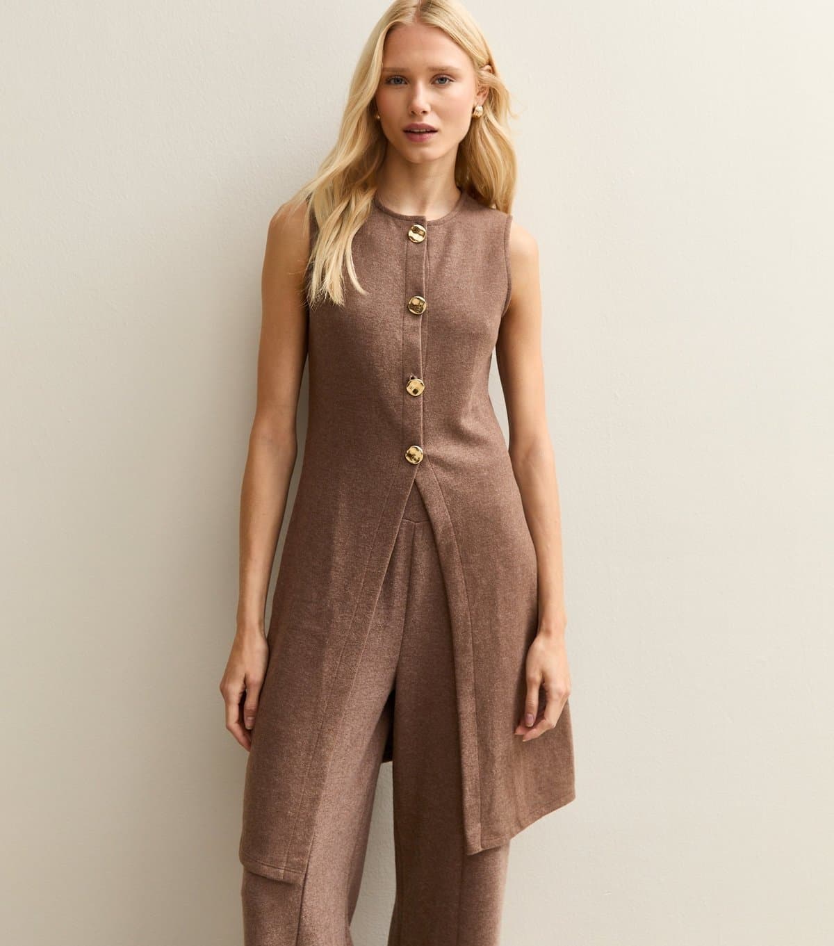 New Look Women's Brown Soft Touch Longline Button Up Waistcoat New Look