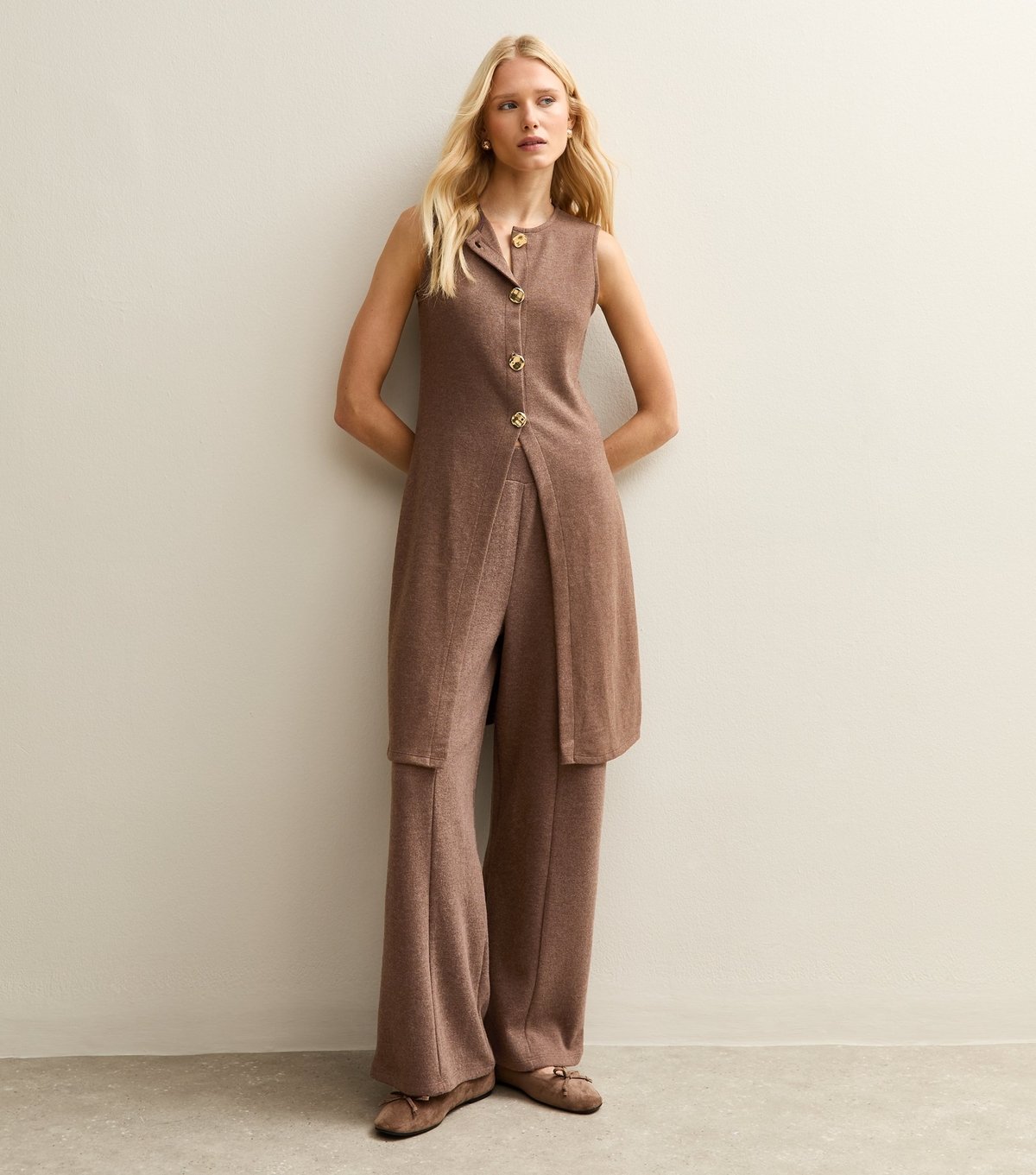 New Look Women's Brown Soft Touch Longline Button Up Waistcoat New Look - 3