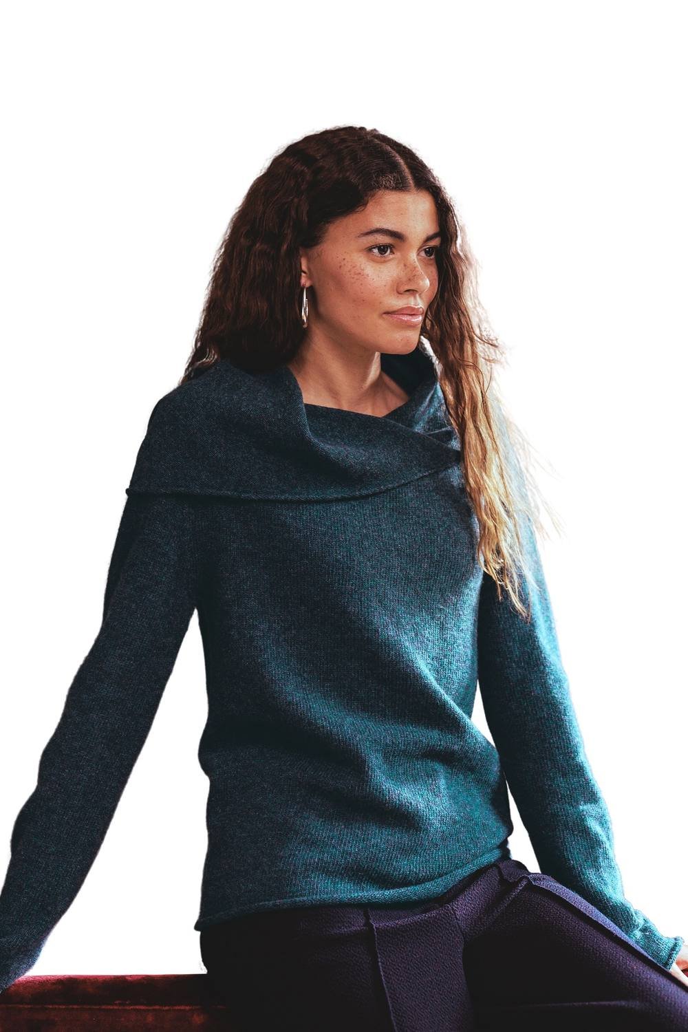 Celtic & Co Celtic & Co Women's Collared Slouch Sweater in Turquoise - 3