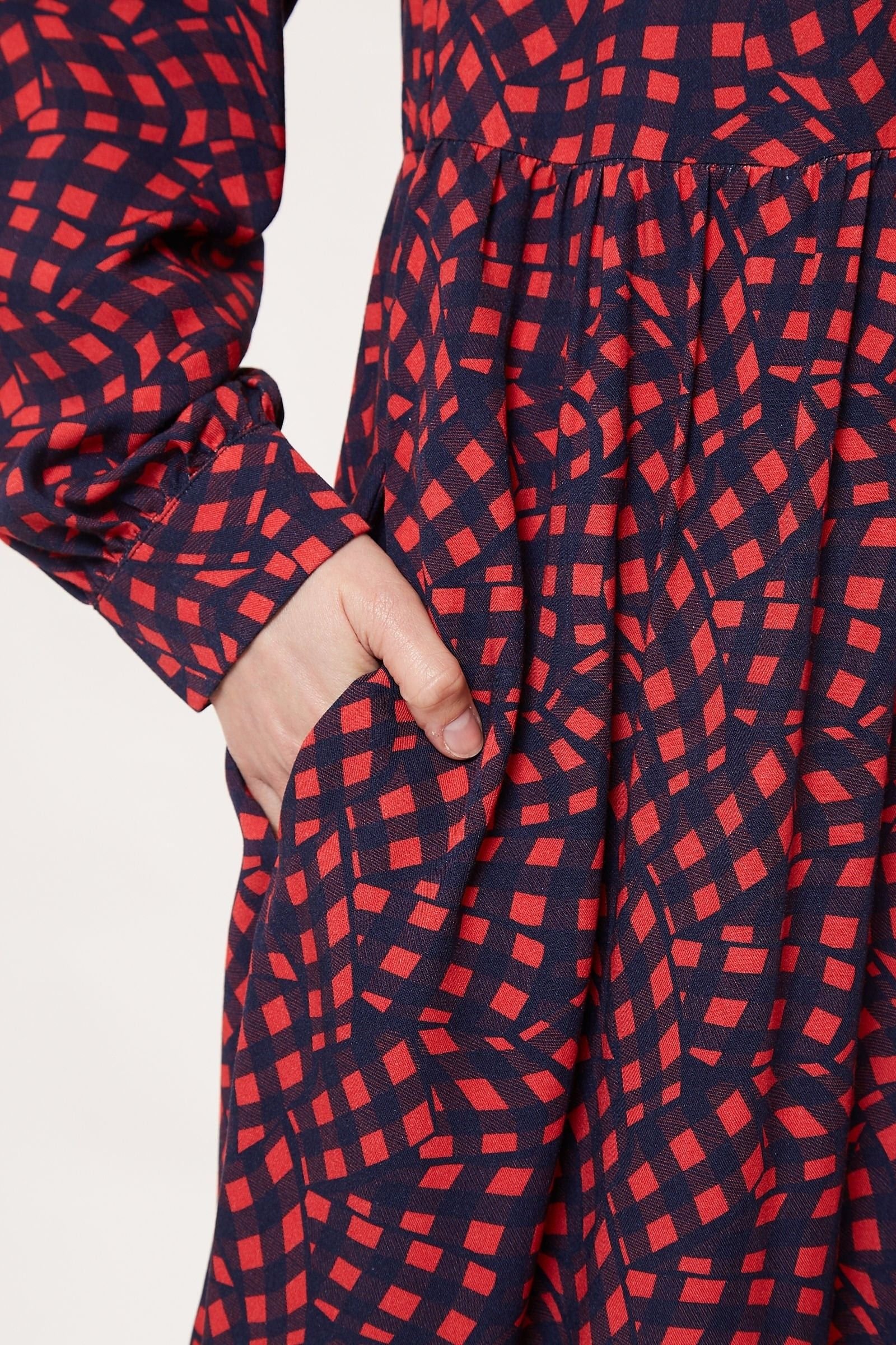 Louche Louche Women's Rheane Gingham Twist Print Long Sleeve V Neck Midi Dress in Blue - 4