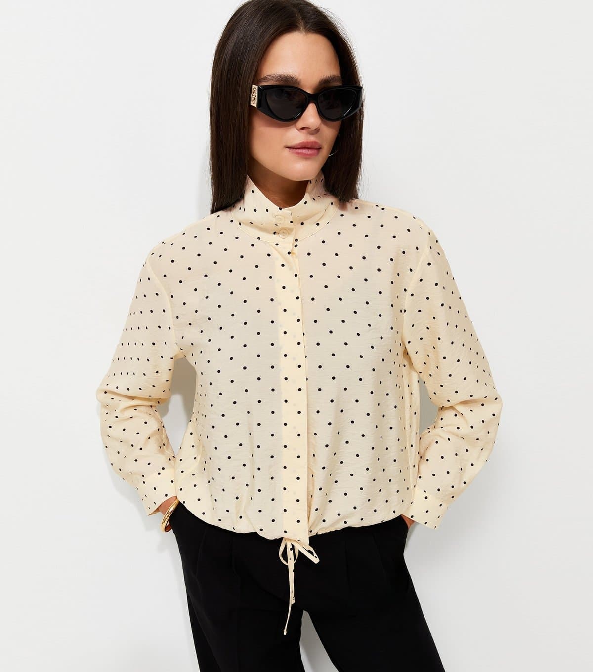New Look Women's Cream Spot Print High Funnel Neck Shirt New Look